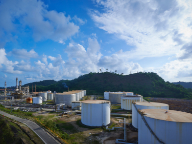 Nhà máy lọc hóa dầu sản xuất nhựa đường